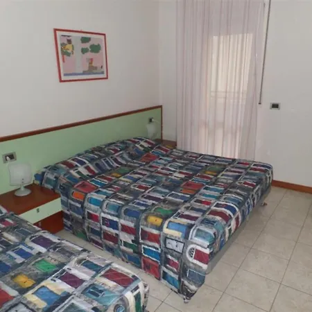 In For Five Guests דירה *